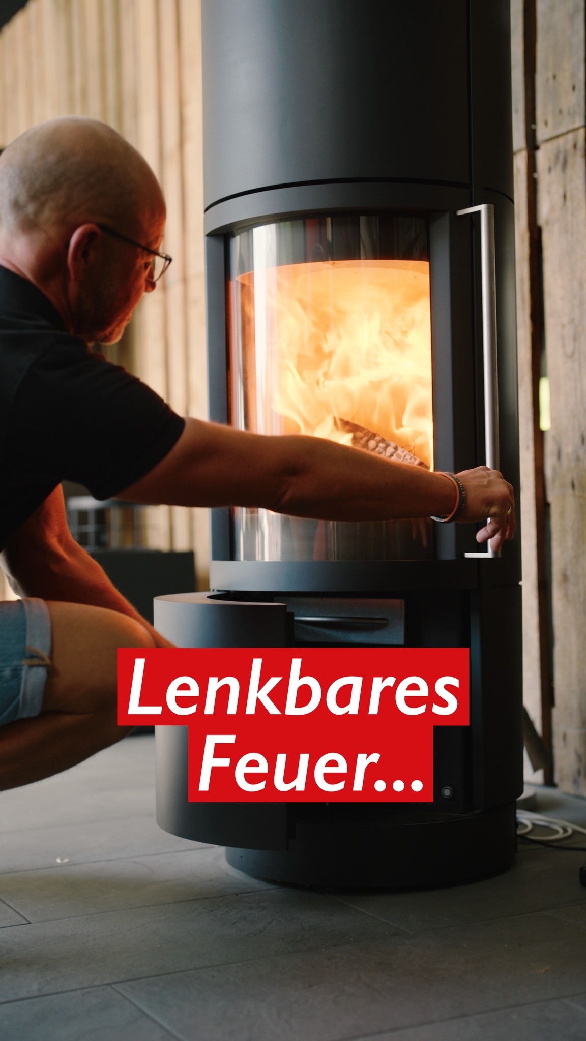 Was ist gerade besonders angesagt beim Thema Kaminöfen? Dirk erklärt im Video, welche Art von Ofen gerade sehr gefragt ist und erklärt warum.